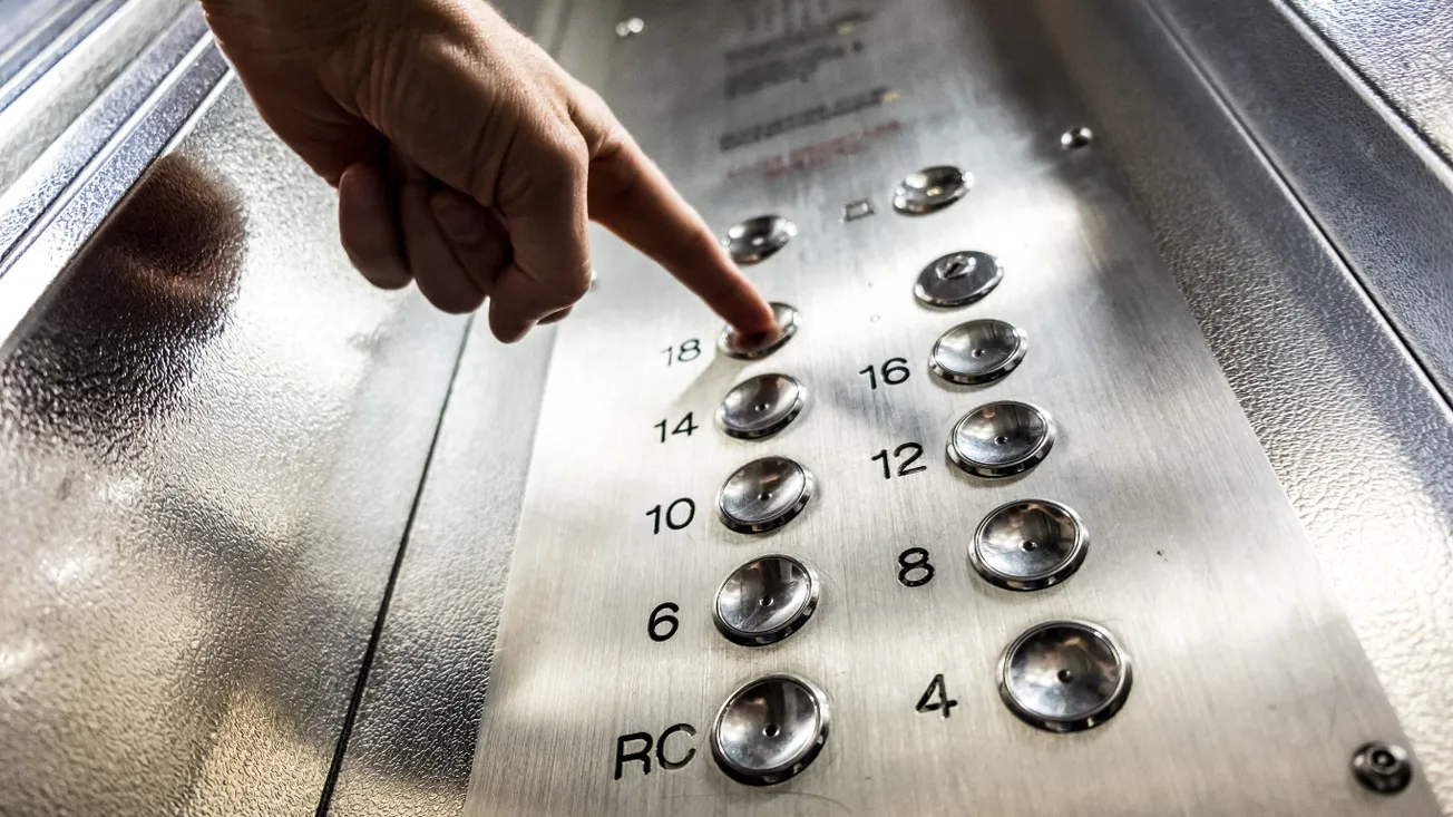 Ayudas para poner ascensor en Cataluña 2024: cómo mejorar la calidad de vida en tu edificio